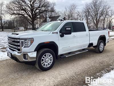 2022 GMC Sierra 3500 HD SLE 4x4 Crew Cab Pickup