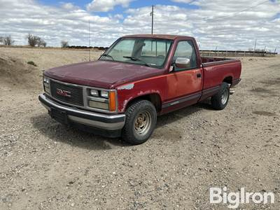 1989 GMC Sierra C1500 2WD 1/2 Ton Regular Cab Pickup
