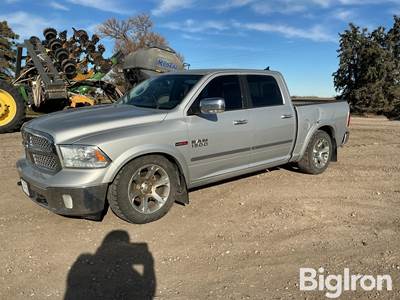 2014 RAM 1500 Laramie 4x4 Crew Cab Pickup