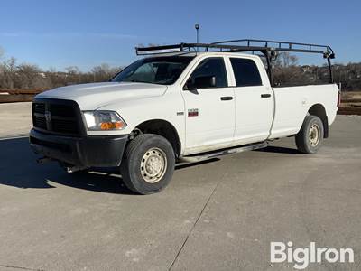 2012 RAM 2500 HD 4x4 Crew Cab Pickup w/Tommy Gate