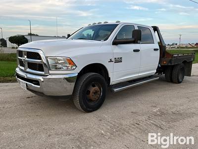 2017 Ram 3500HD 4x4 Diesel Crew Cab Flatbed Pickup