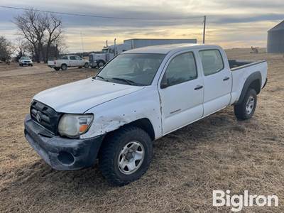 2005 Toyota Tacoma 4x4 Pickup