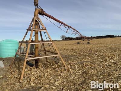 1978 Olson 103P 6-Tower Pivot