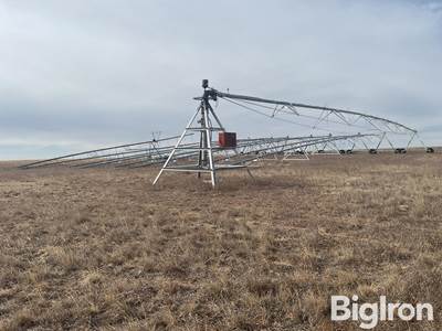 Valley 4171 9-Tower Center Pivot