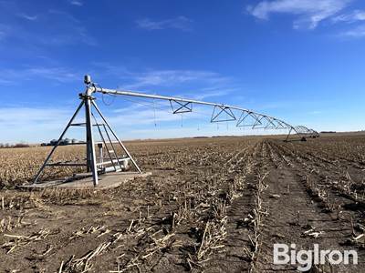 1997 Valley 8000 Series 7-Tower Pivot