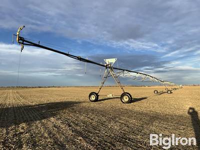 2000 Valley 8000 Series 8-Tower Pivot