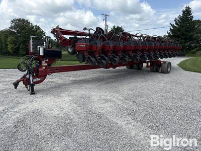 Case Early Riser 1240 Split Row Planter