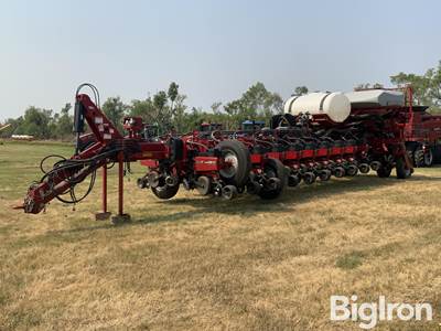 2012 Case IH Early Riser 1250 24/30 Planter