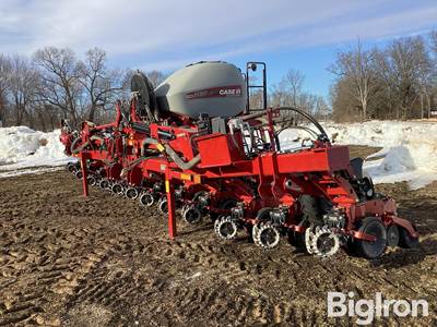 2021 Case IH Early Riser 2130 12R30" Planter