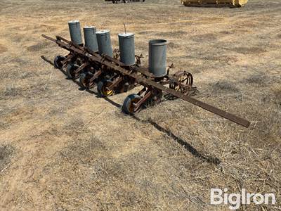 Dempster Plant-All 5 Row Planter