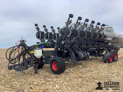 2021 Fendt Momentum 16R30 Planter