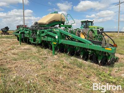 Great Plains PL5200-CB-TR38 24TR38” Planter