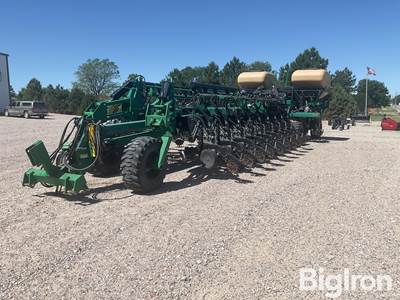 2011 Great Plains YP2425A 24R30 Planter