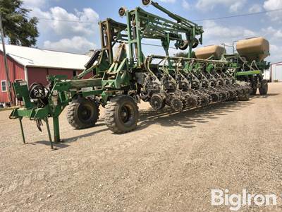 Great Plains Yield Pro YP2425 48TR 60' Planter