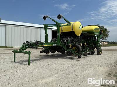 2013 John Deere 1770 High Speed Planter