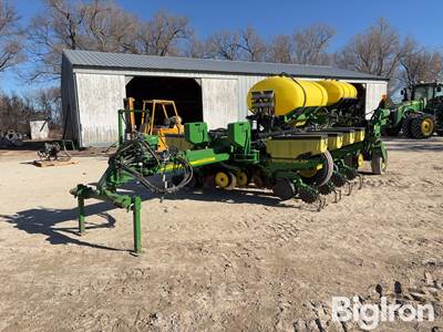 John Deere 1770NT 12R30 Planter