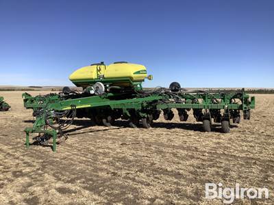 2014 John Deere 1790 16/32 CCS Planter