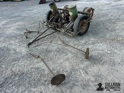 John Deere 290 Planter
