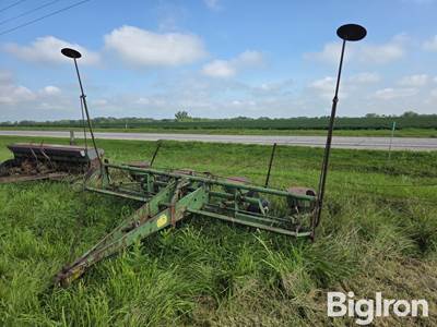 John Deere Planter