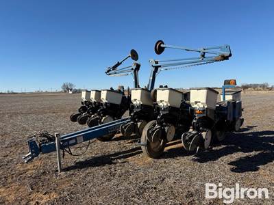 Kinze 3200 Econofold Planter