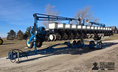 Kinze 3600 16/15R Planter
