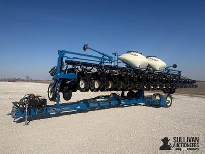 Kinze 3600 16/32 Planter