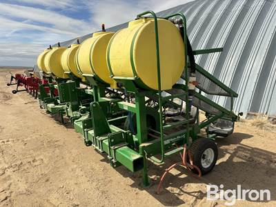 Rain-Flo Irrigation 1600 Series II Vegetable Transplanter