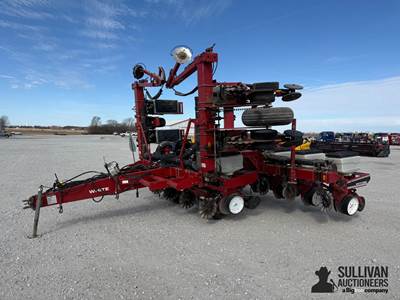 White 6128 8/15 Split Row Planter