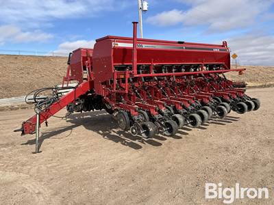Case IH 5500 Soybean Special Grain Drill