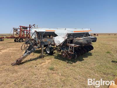 CrustBuster DD45X8 Grain Drill