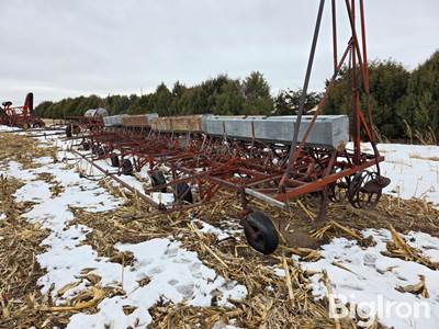 Dempster 36' Hoe Drill