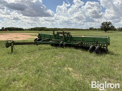 Great Plains 2SF30 Grain Drill