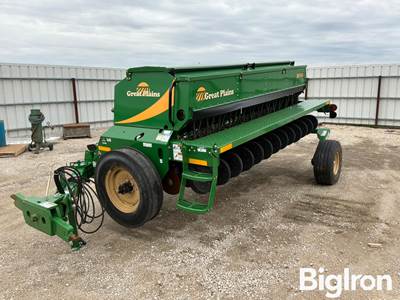 Great Plains BD7410-13-2606 Minimum Till Drill
