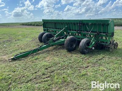 Great Plains Solid Stand 15 Drill