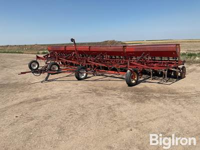 International 150 Shovel Drill