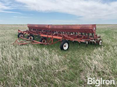 International 150 Hoe Drill