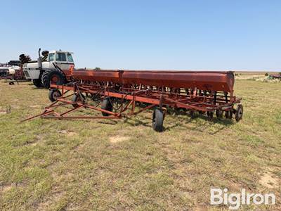 International 150 Drill