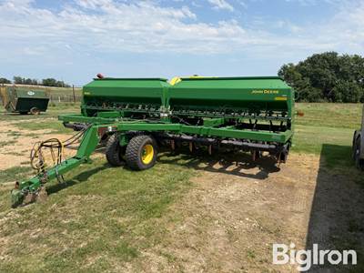 2012 John Deere 1590 Drill