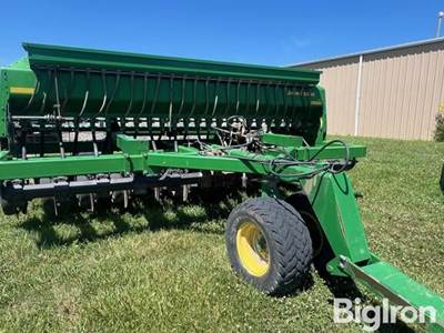 2020 John Deere 1590