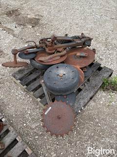 John Deere 1990 CCS No Till Drill Units