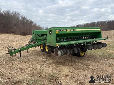 John Deere 455 25' Drill