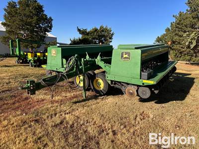 John Deere 455 Folding Grain Drill
