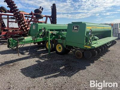2000 John Deere 455 Grain Drill