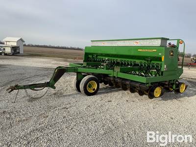 1997 John Deere 750 Single Disk 15' Grain Drill