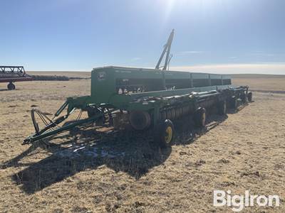 John Deere 9400 Hoe Drill