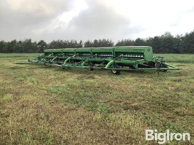 John Deere 9400 60’ grain hoe drill