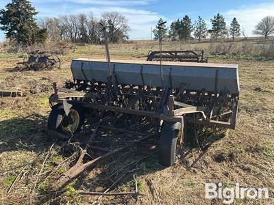 John Deere Grain Drill