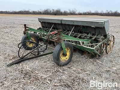 John Deere Van Brunt 10’ Grass/Grain Drill