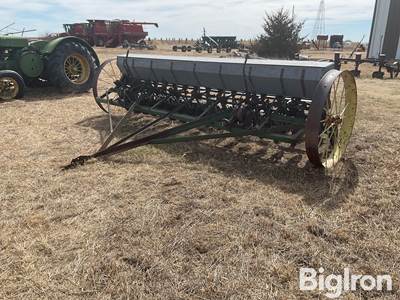 John Deere Van Brunt Disk Drill