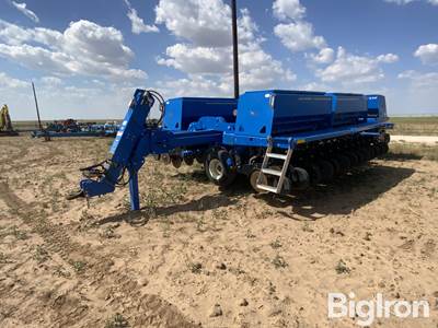 2011 Landoll 5530-40X7.5 40' Grain Drill